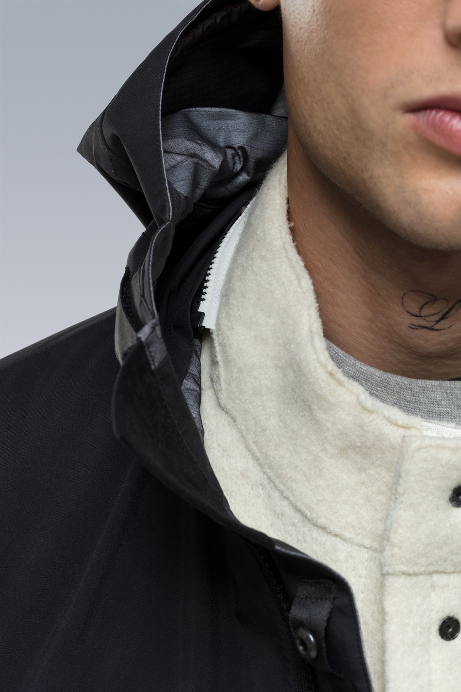 J47TS-GT 3L Gore-Tex® Pro Tec Sys Interops Jacket Black - 18