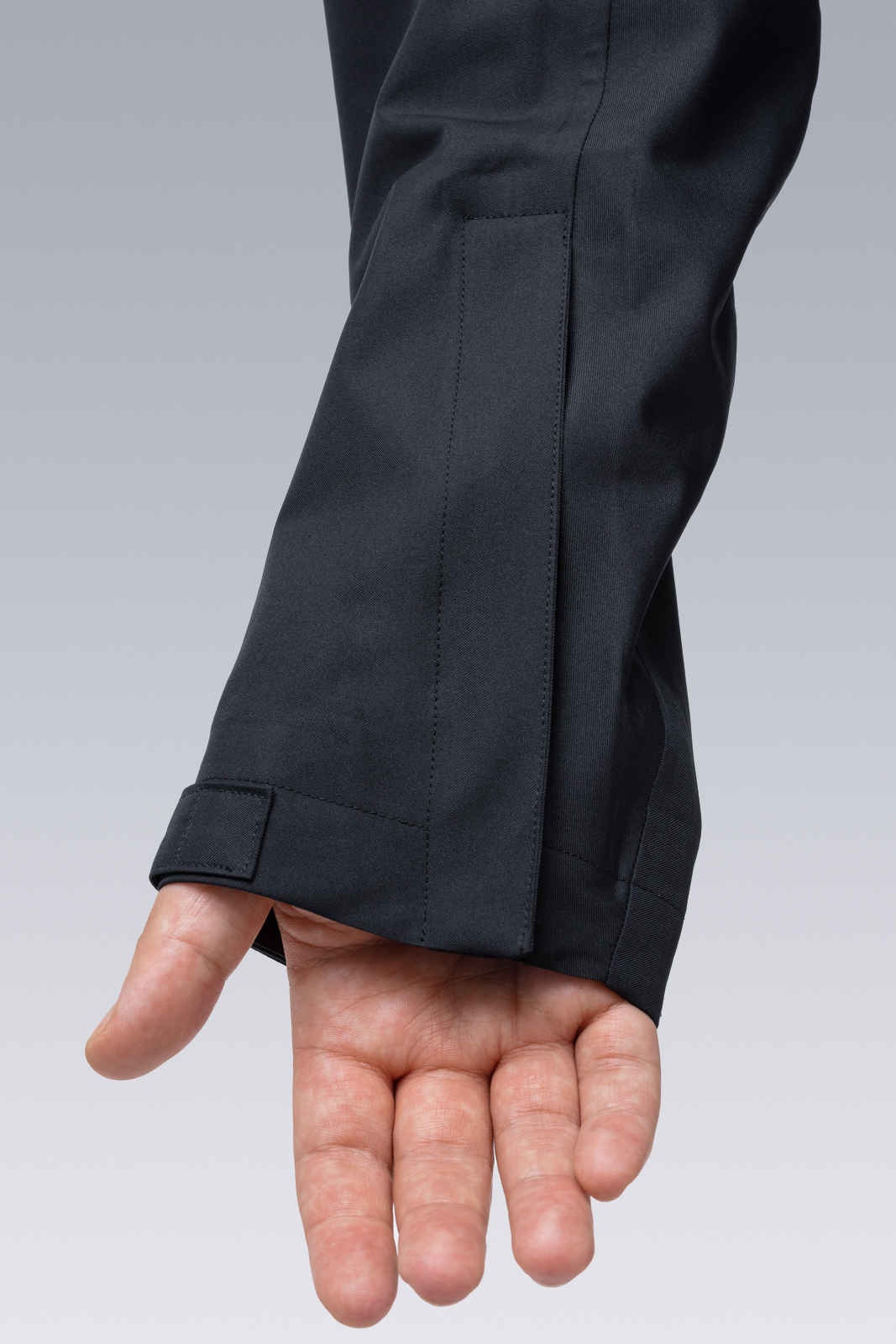 J41-GTV 2.5L Gore-Tex® Drop-in Jacket Black - 11