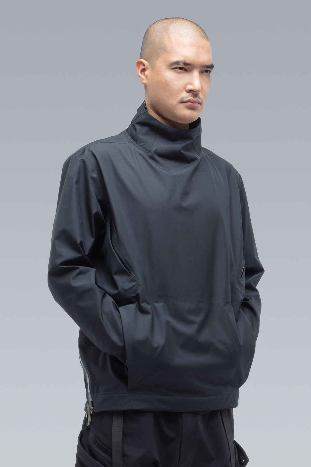 J41-GTV 2.5L Gore-Tex® Drop-in Jacket Black - 34