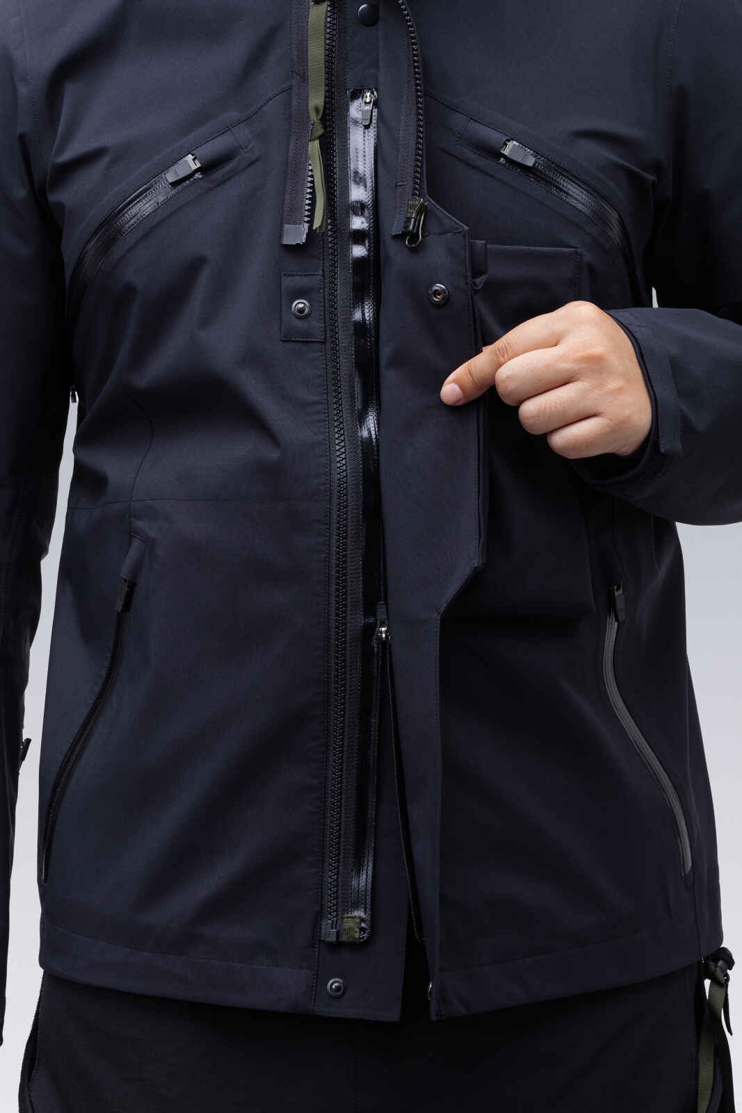 J1A-GT 3L Gore-Tex® Pro Interops Jacket Black - 9