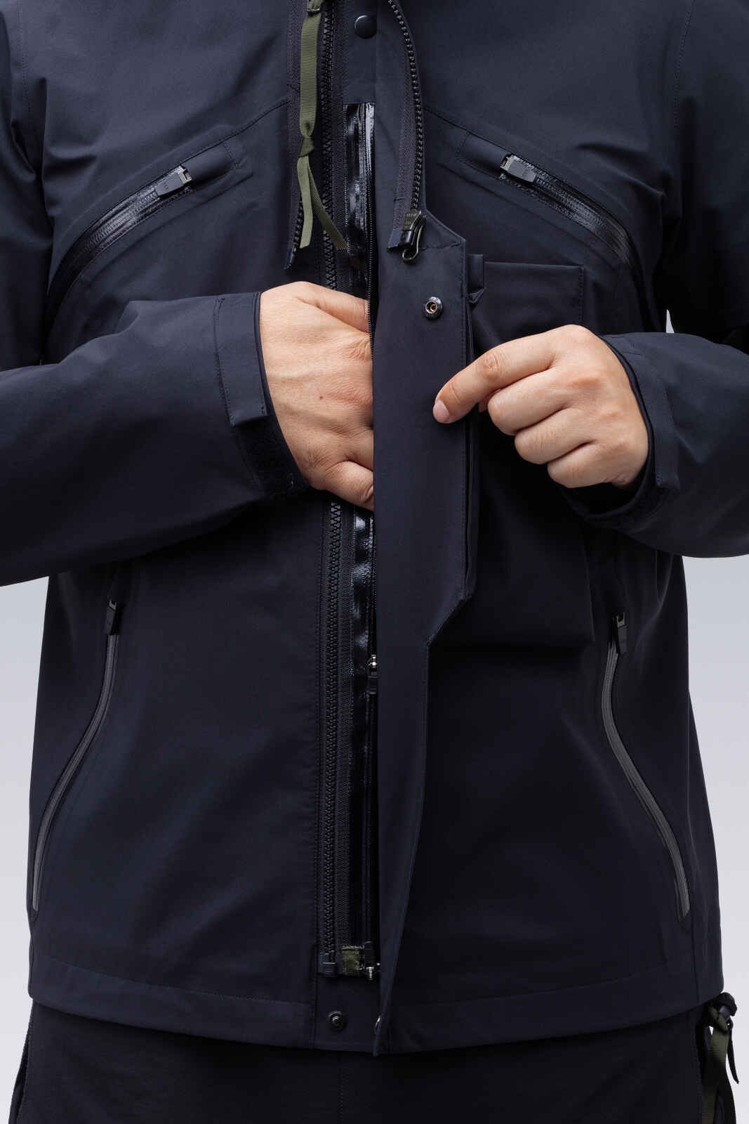 J1A-GT 3L Gore-Tex® Pro Interops Jacket Black - 10