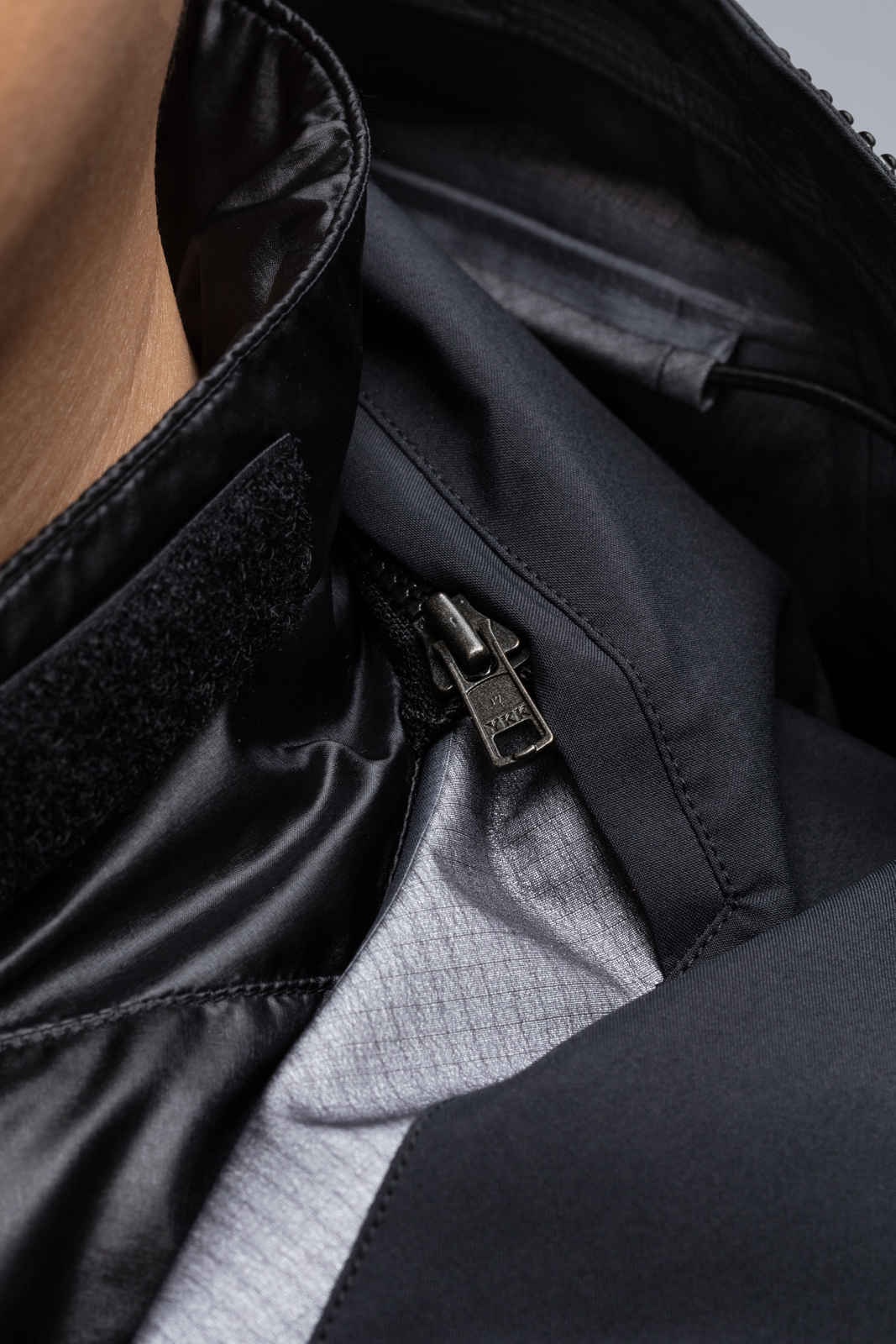 J79TS-GT 3L Gore-Tex Pro Tec Sys Interops Jacket Black - 29