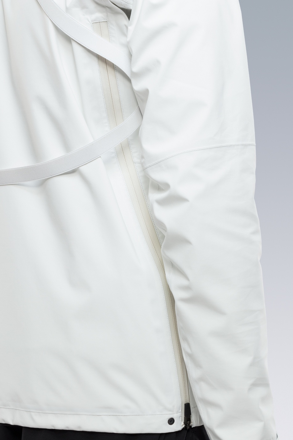 J47TS-GT-WHT 3L Gore-Tex® Pro Tec Sys Interops Jacket White - 23