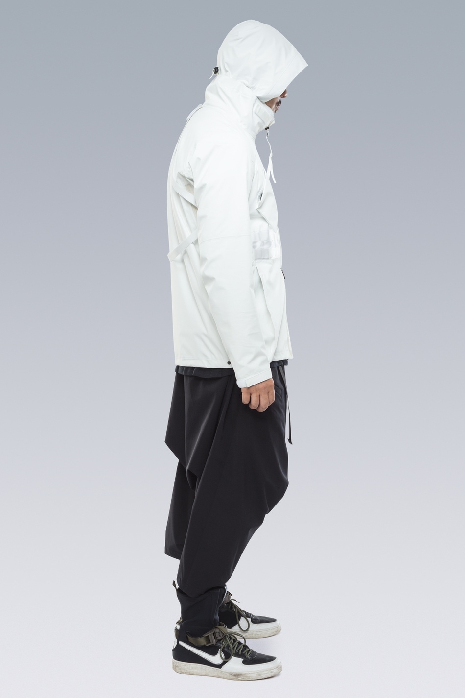 J47TS-GT-WHT 3L Gore-Tex® Pro Tec Sys Interops Jacket White - 24