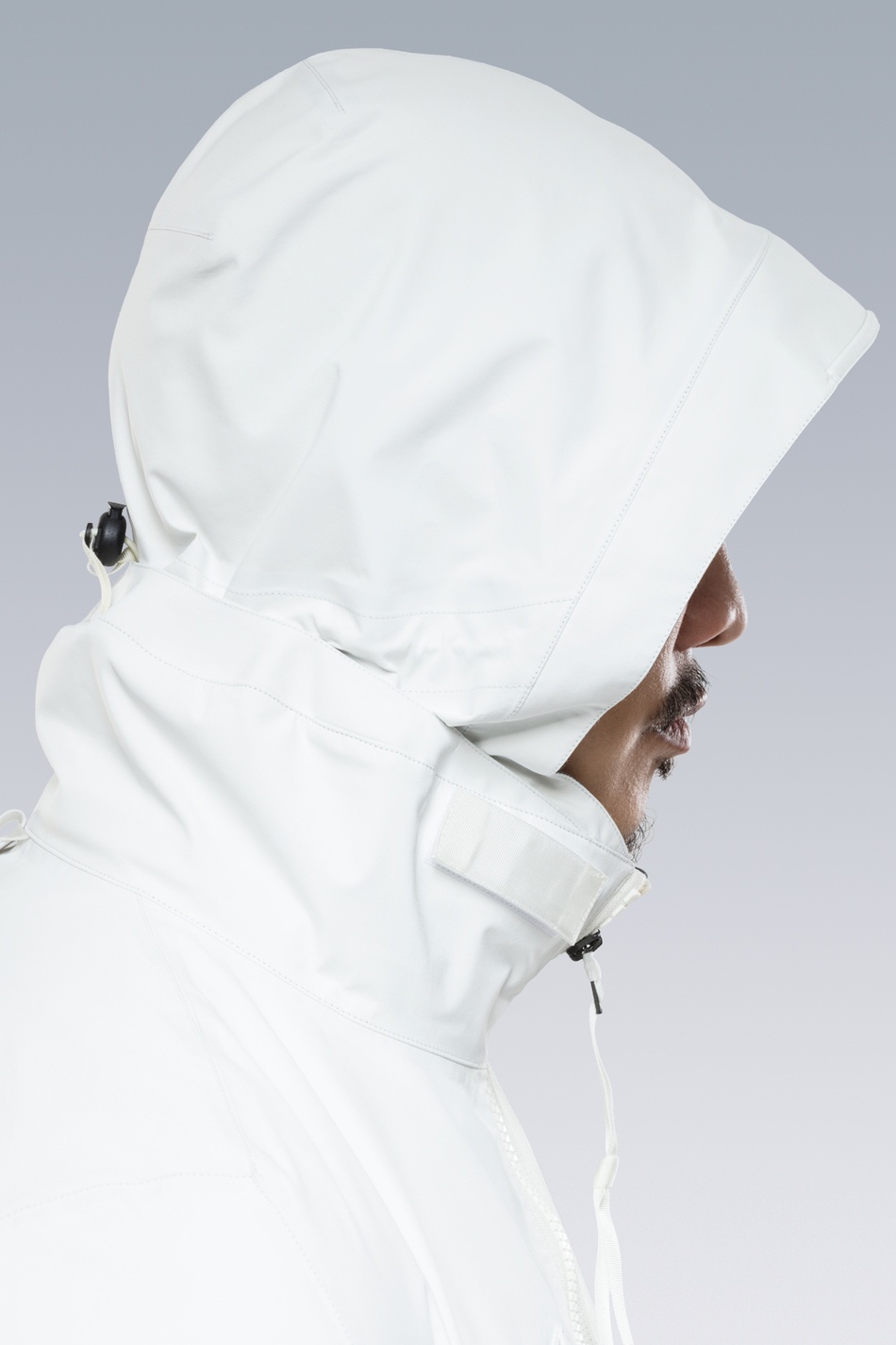 J47TS-GT-WHT 3L Gore-Tex® Pro Tec Sys Interops Jacket White - 30