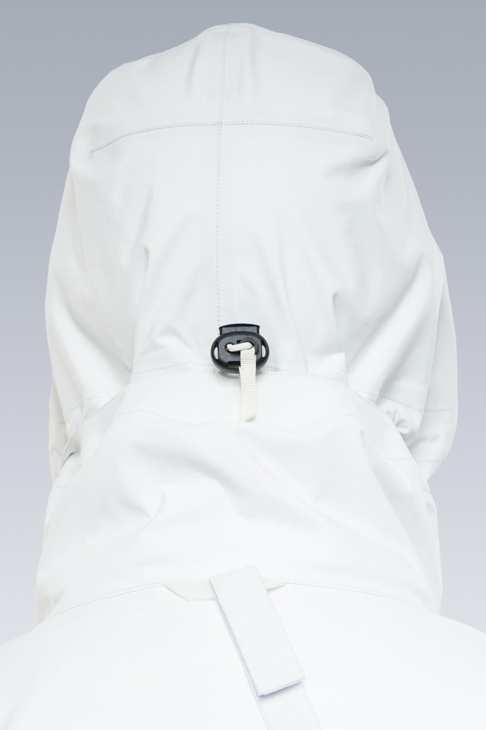 J47TS-GT-WHT 3L Gore-Tex® Pro Tec Sys Interops Jacket White - 32