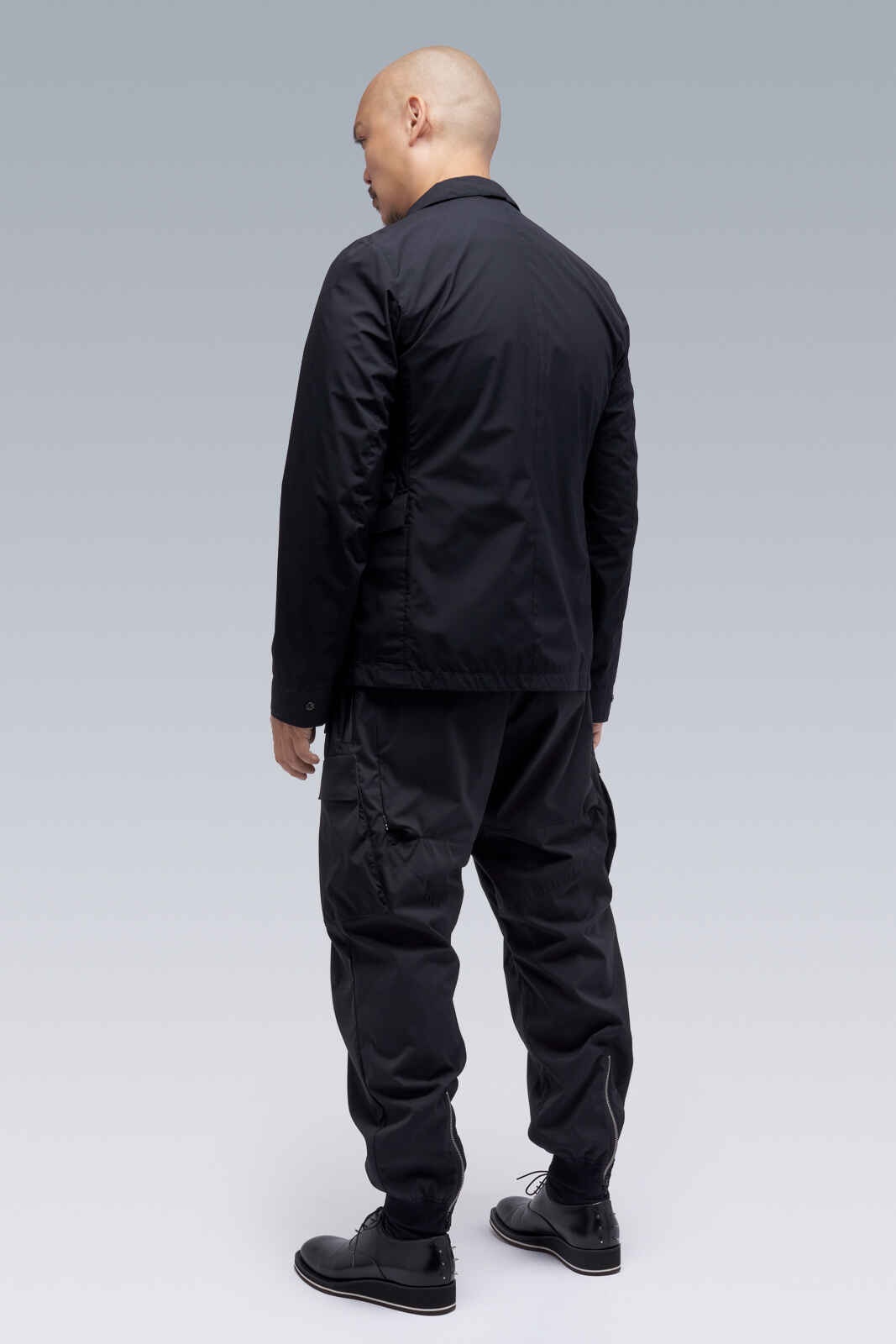 P38-E Encapsulated Nylon Cargo Pant Black - 4