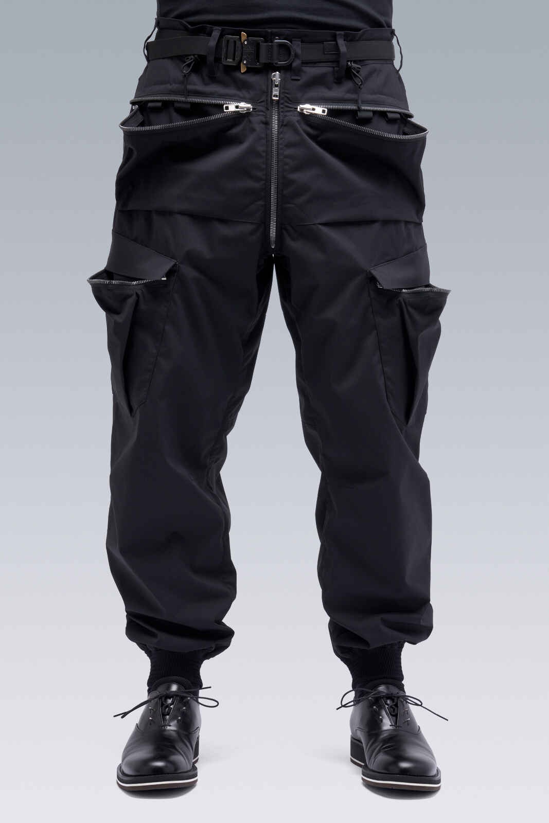 ACRONYM P38-E Encapsulated Nylon Cargo Pant Black | REVERSIBLE
