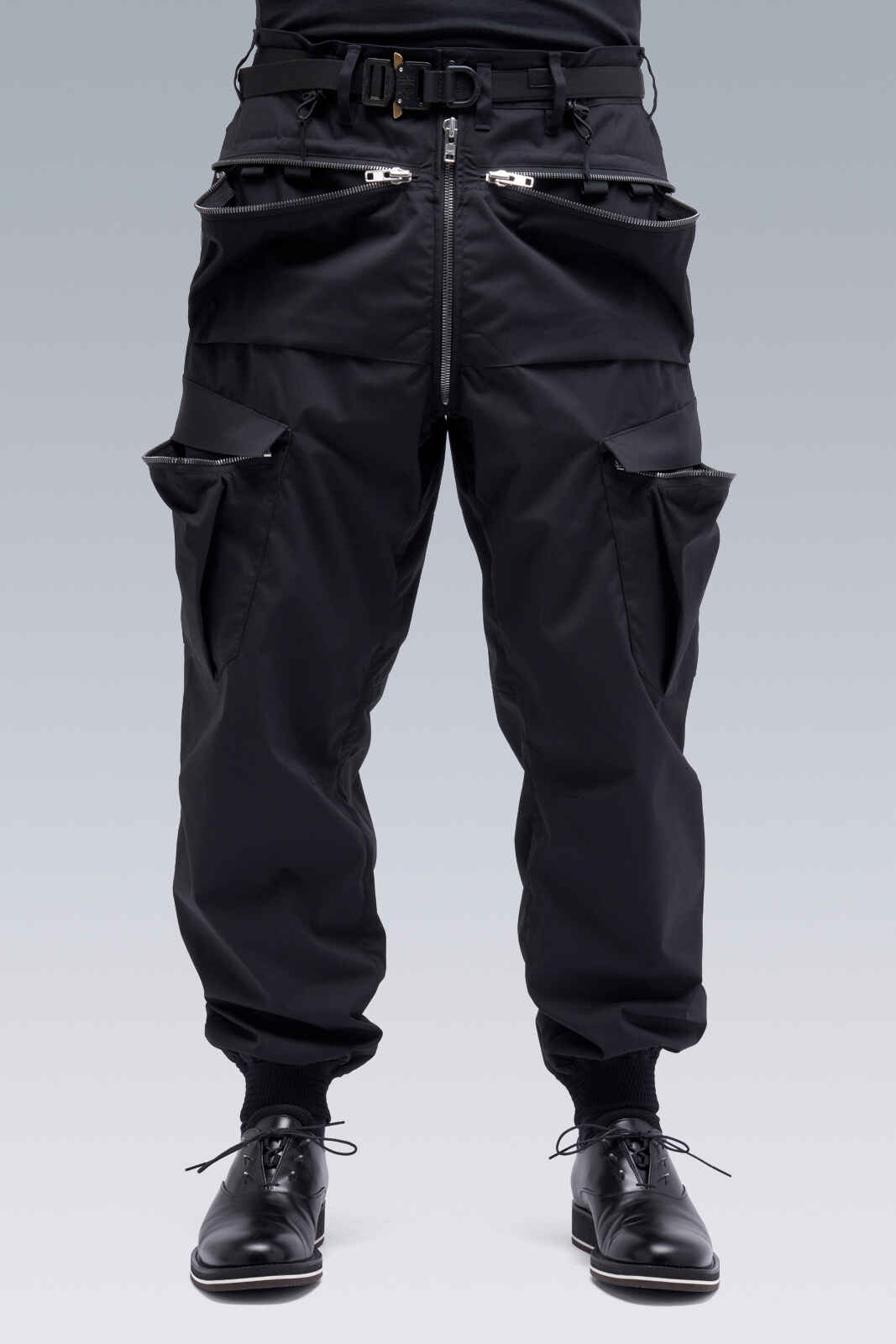 ACRONYM P38 E Encapsulated Nylon Cargo Pant Black | REVERSIBLE