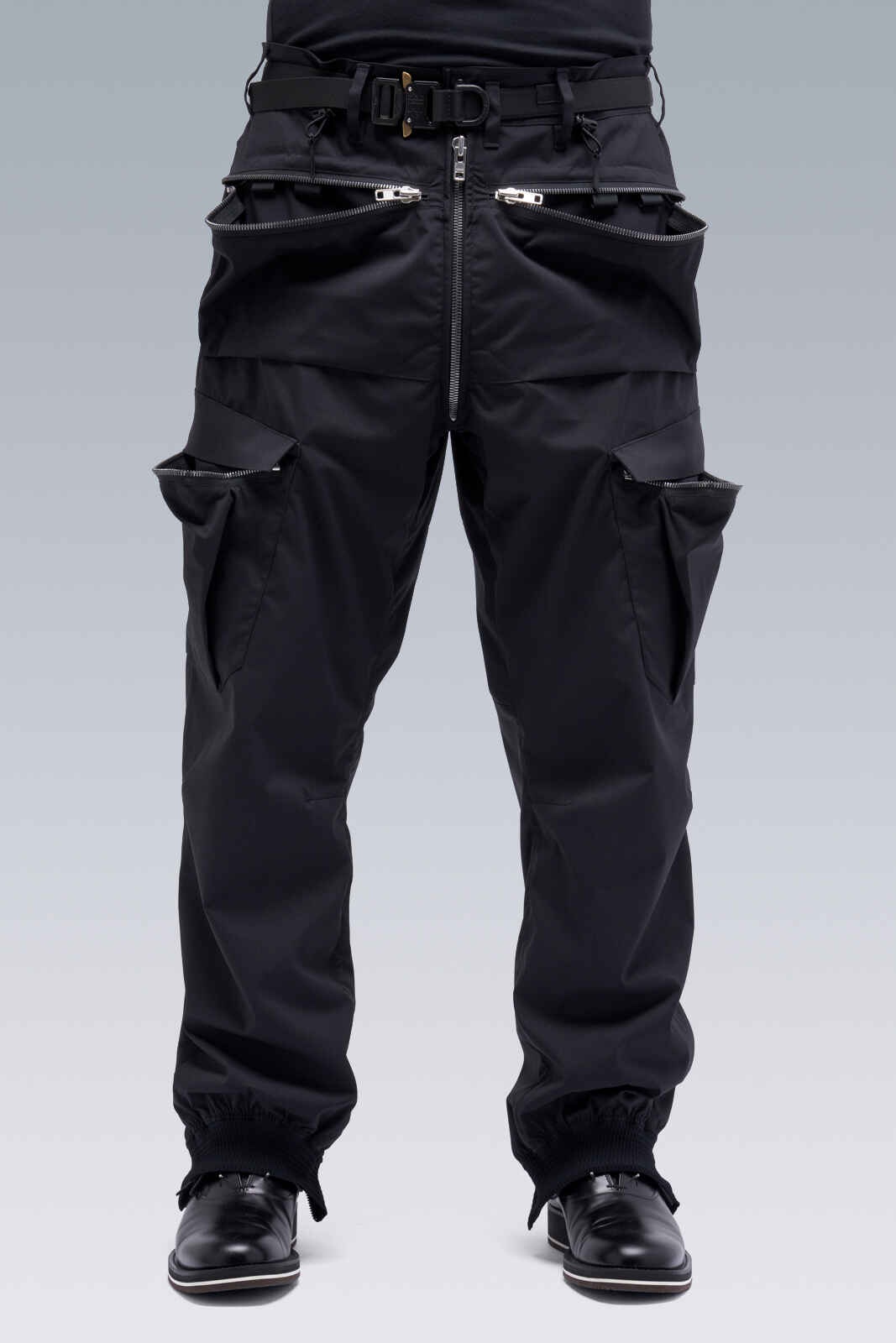 ACRONYM P38-E Encapsulated Nylon Cargo Pant Black | REVERSIBLE