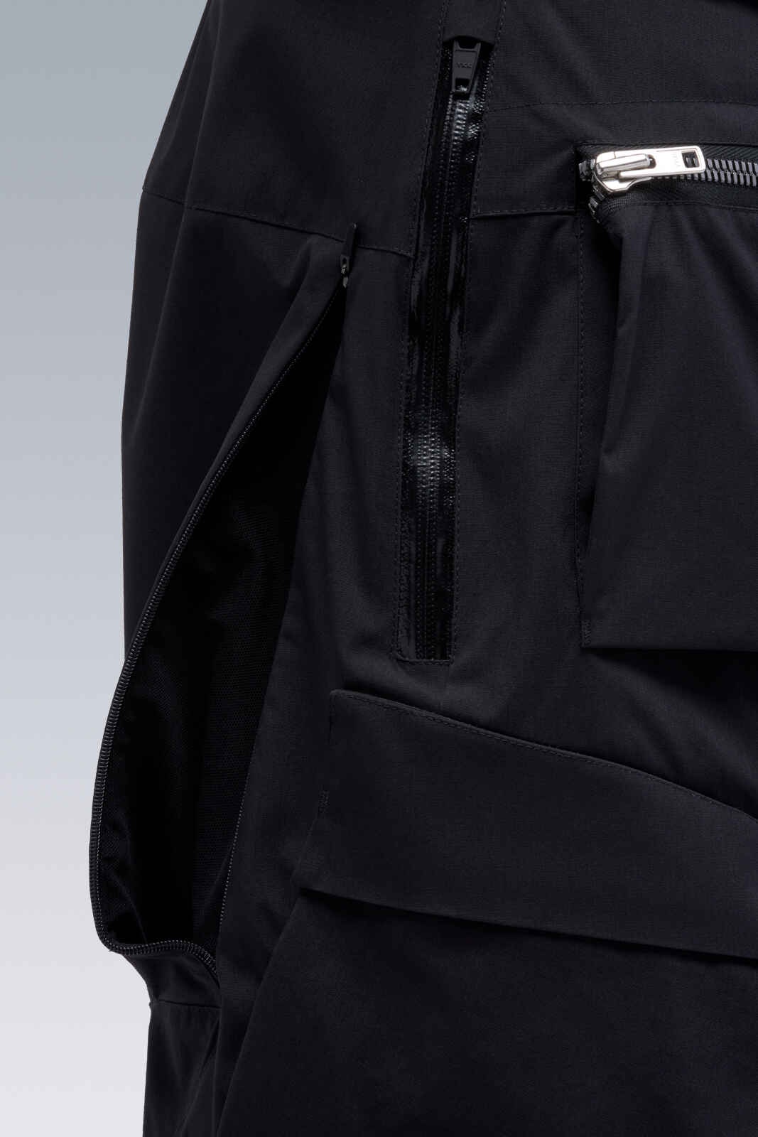 ACRONYM P38-E Encapsulated Nylon Cargo Pant Black | REVERSIBLE