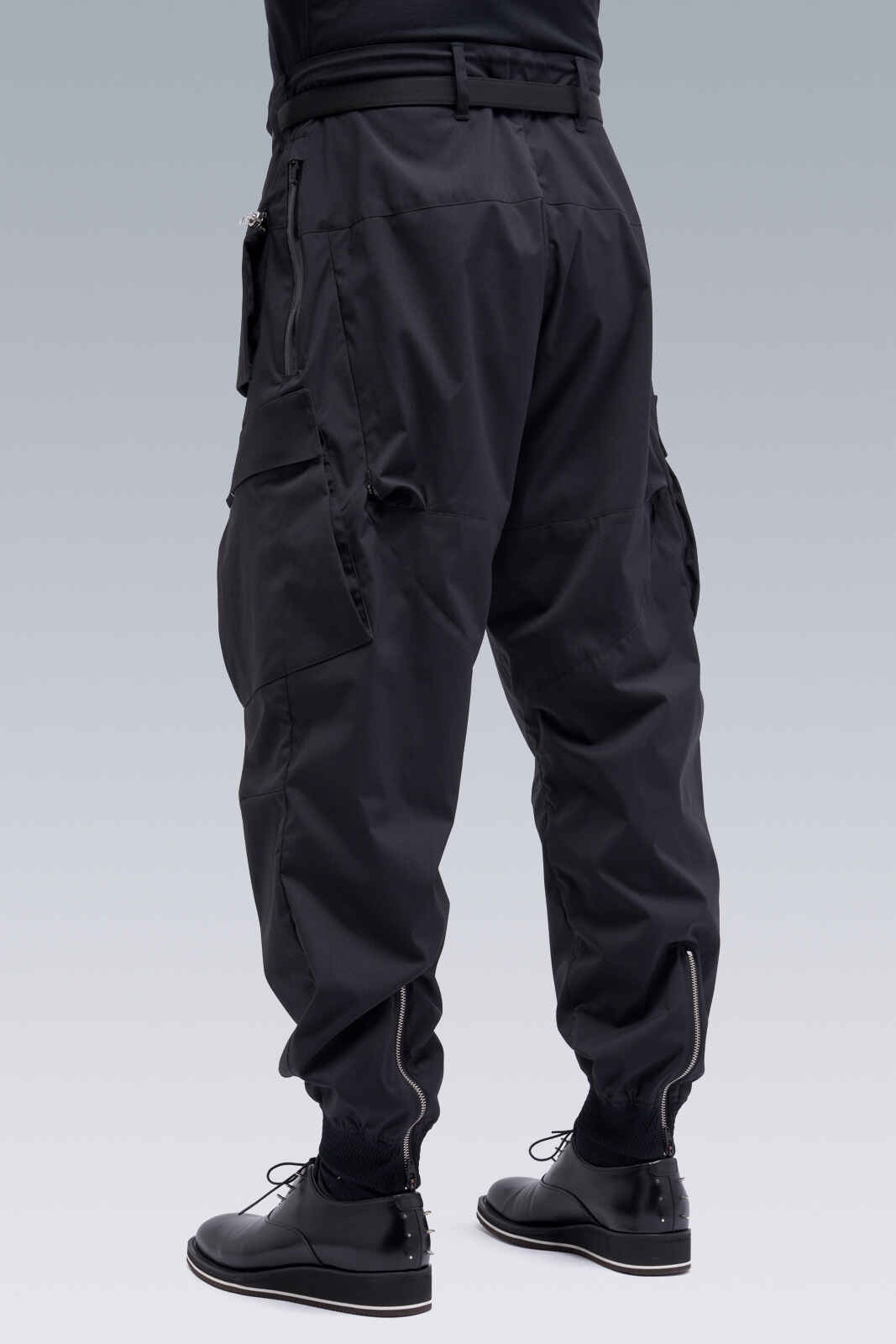 ACRONYM P38-E Encapsulated Nylon Cargo Pant Black | REVERSIBLE