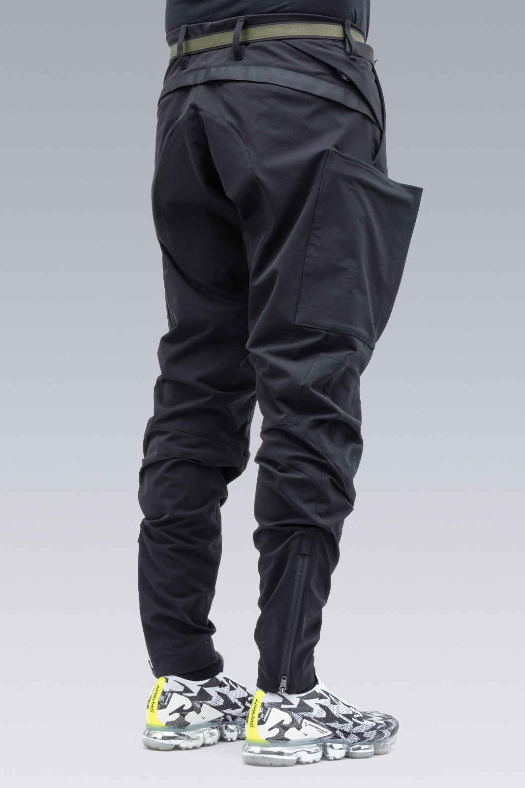 ACRONYM P10A-DS schoeller® Dryskin™ Articulated Cargo Pant Black 