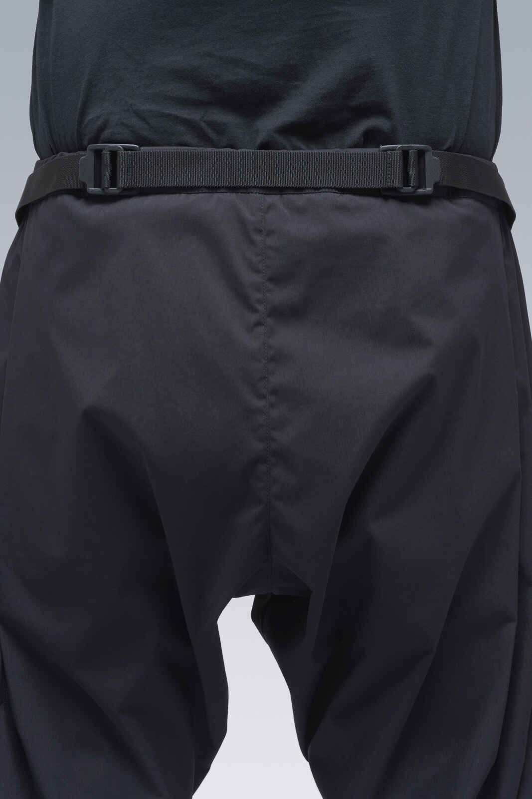 P36-E Encapsulated Nylon Pleated Drawcord Trouser - 15