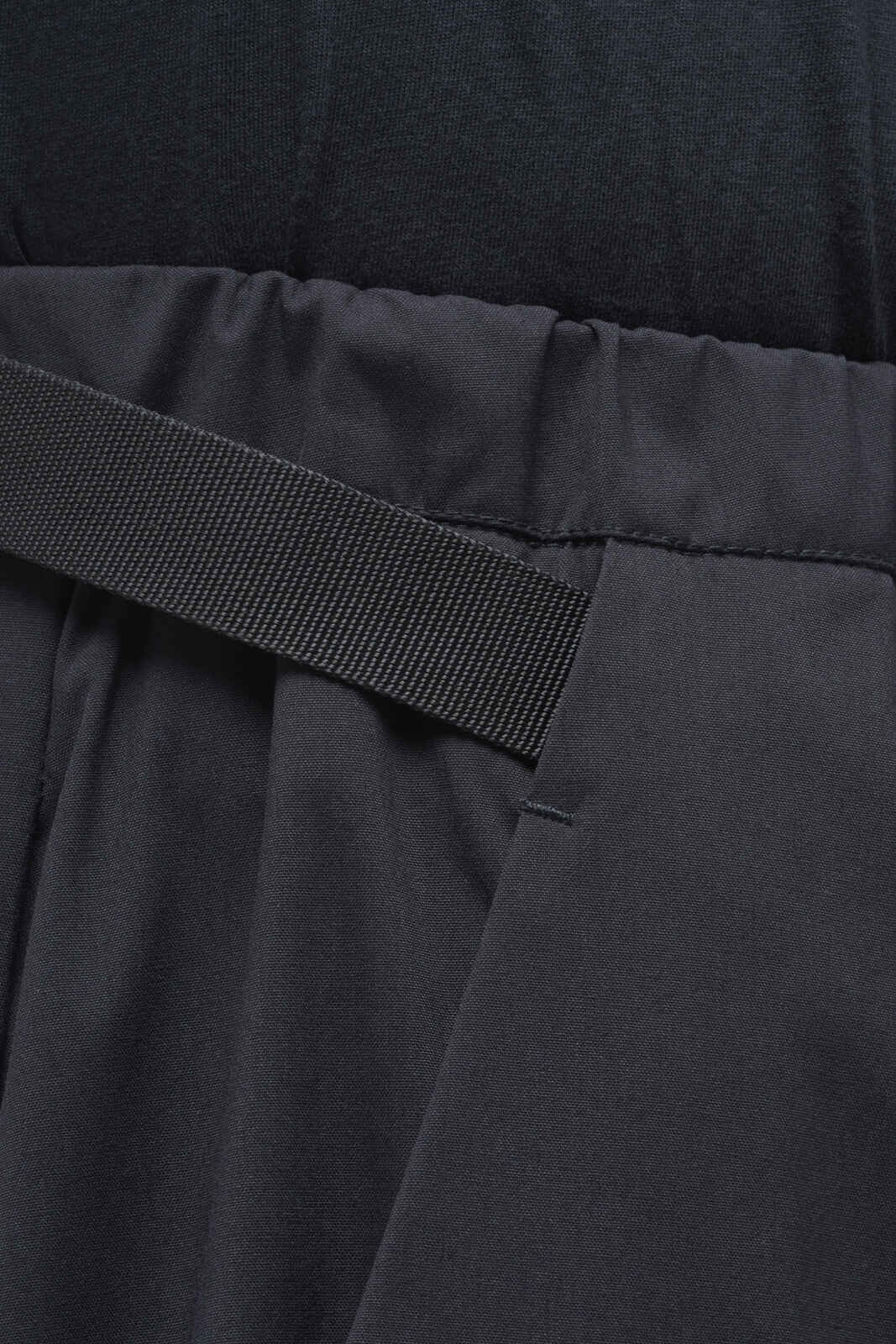 P36-E Encapsulated Nylon Pleated Drawcord Trouser - 19