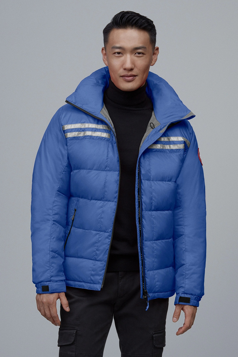 Canada Goose SUMMIT JACKET outlook