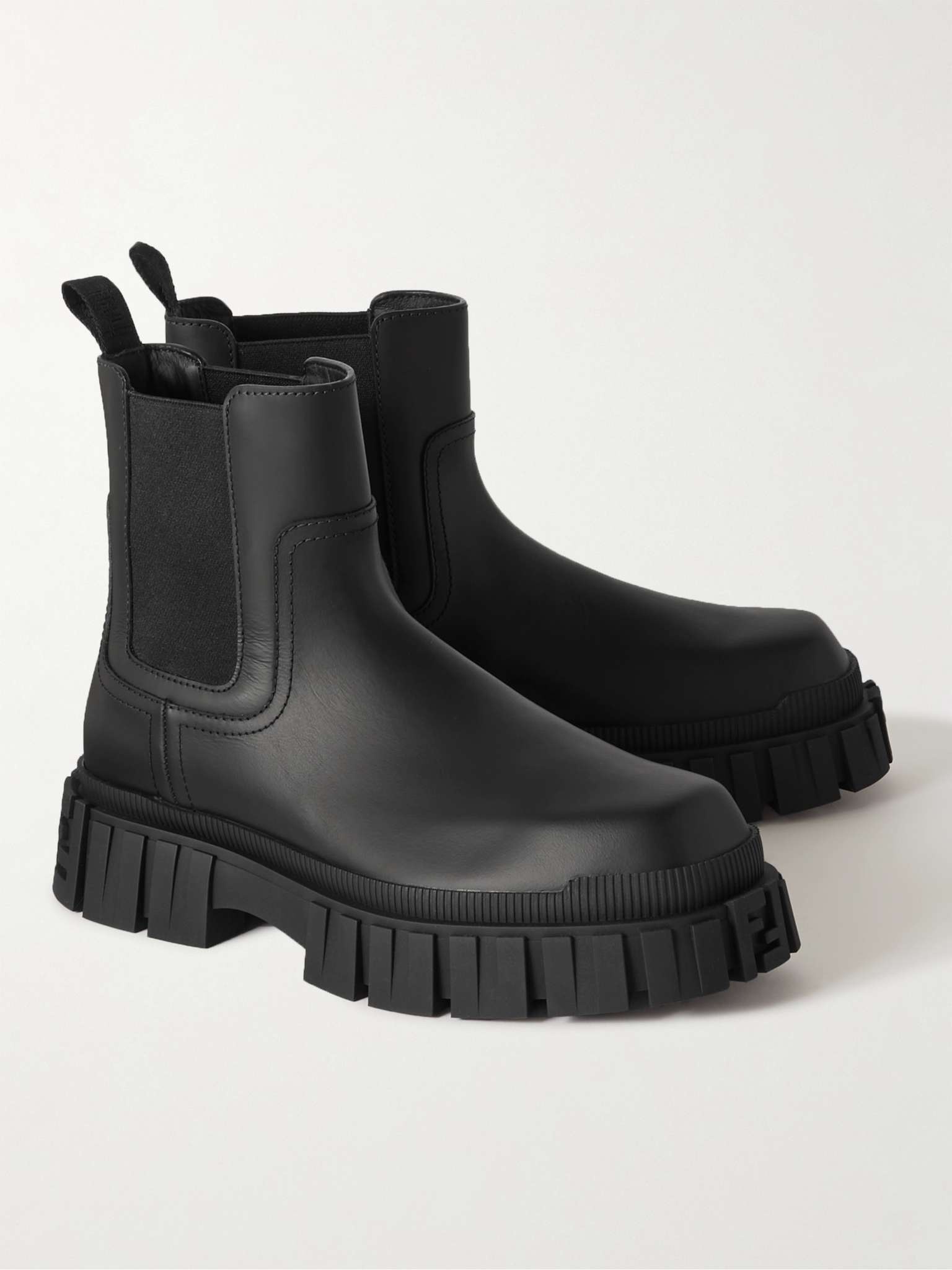 Leather Chelsea Boots - 7