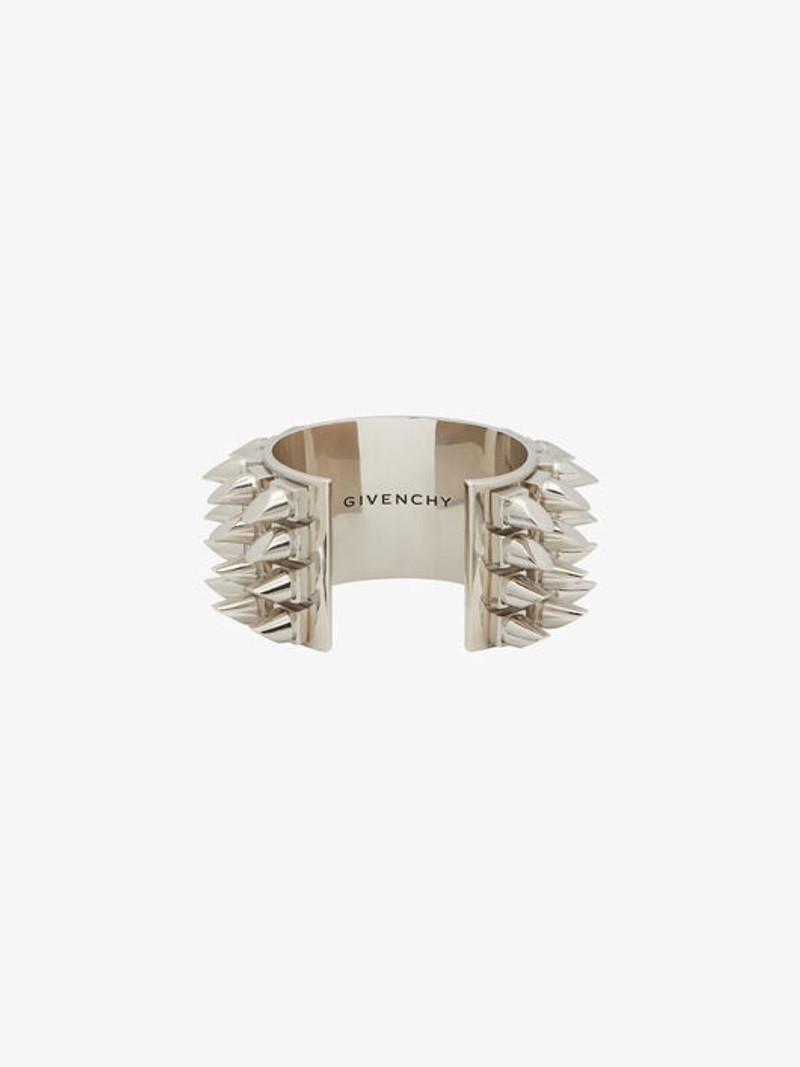 Givenchy G STUDS CUFF outlook