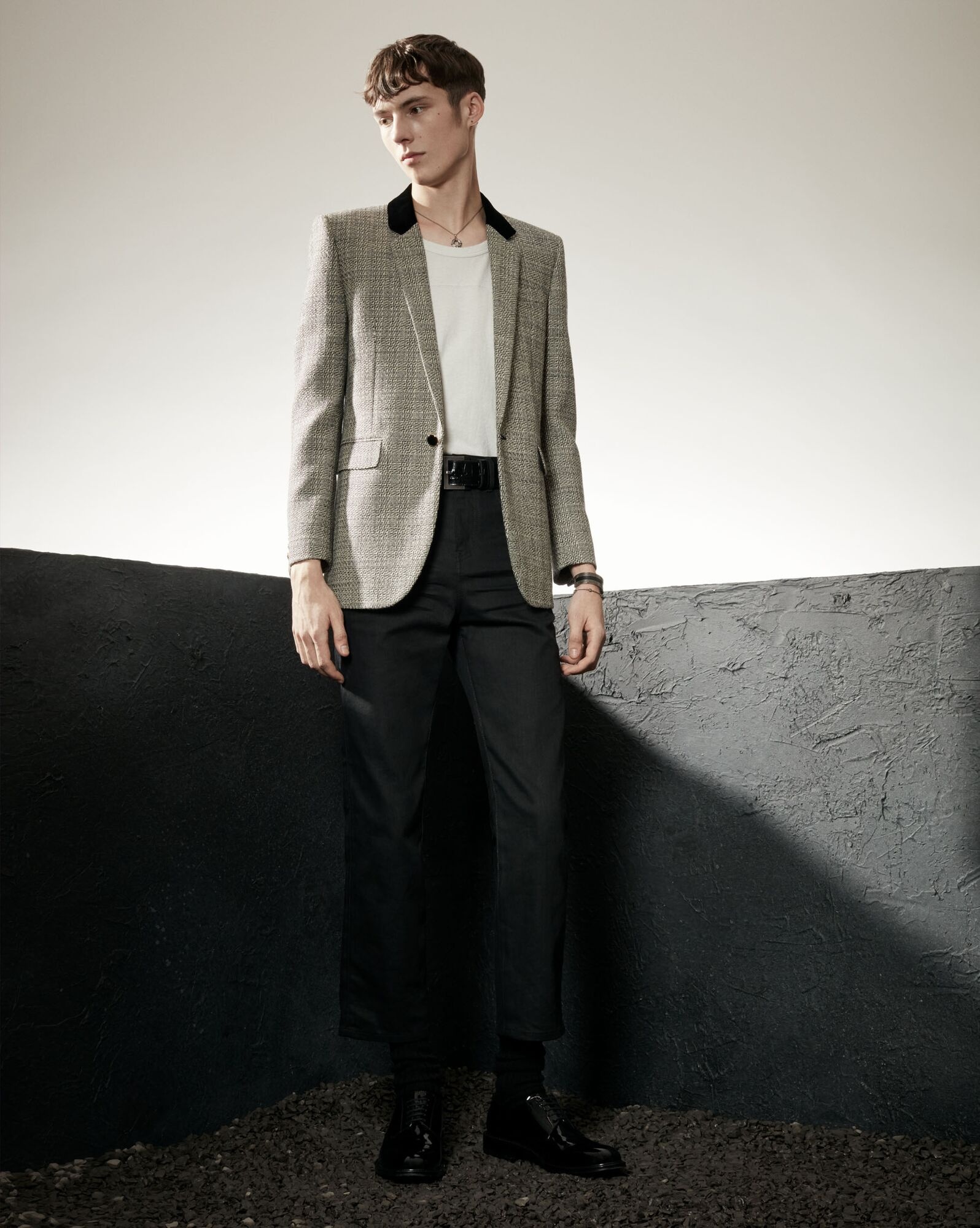 square-cut long jacket in deconstructed prince of wales wool check - 3