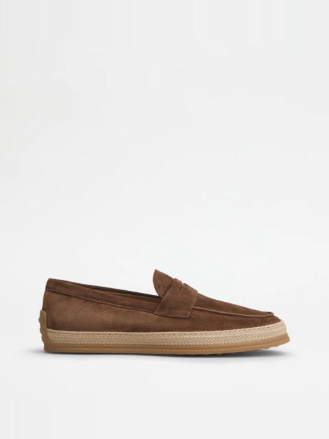 Tod's LOAFERS IN SUEDE - BROWN