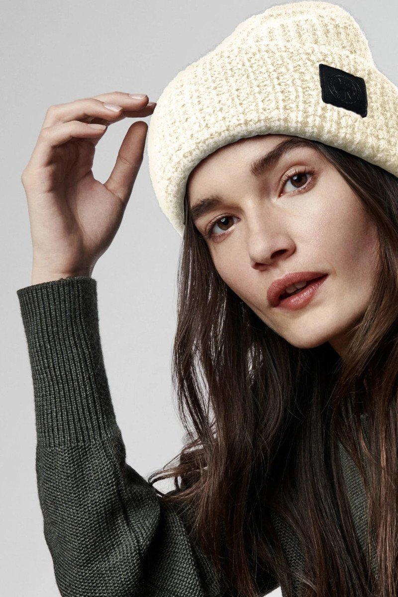 Canada Goose WAFFLE TOQUE outlook