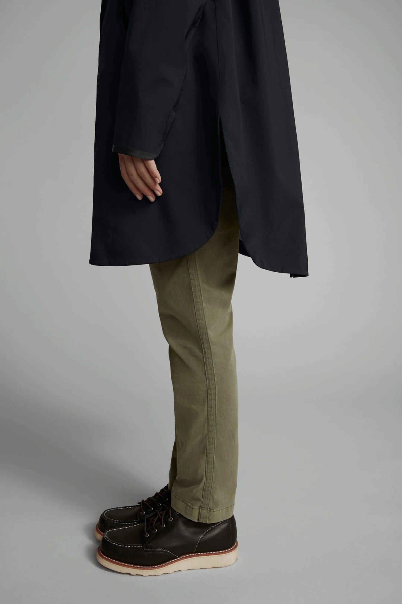 WOMEN'S KITSILANO RAIN JACKET BLACK LABEL - 7