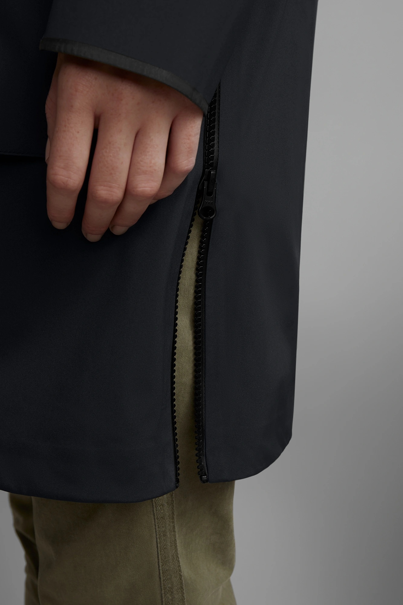 WOMEN'S SEABOARD RAIN JACKET - 9