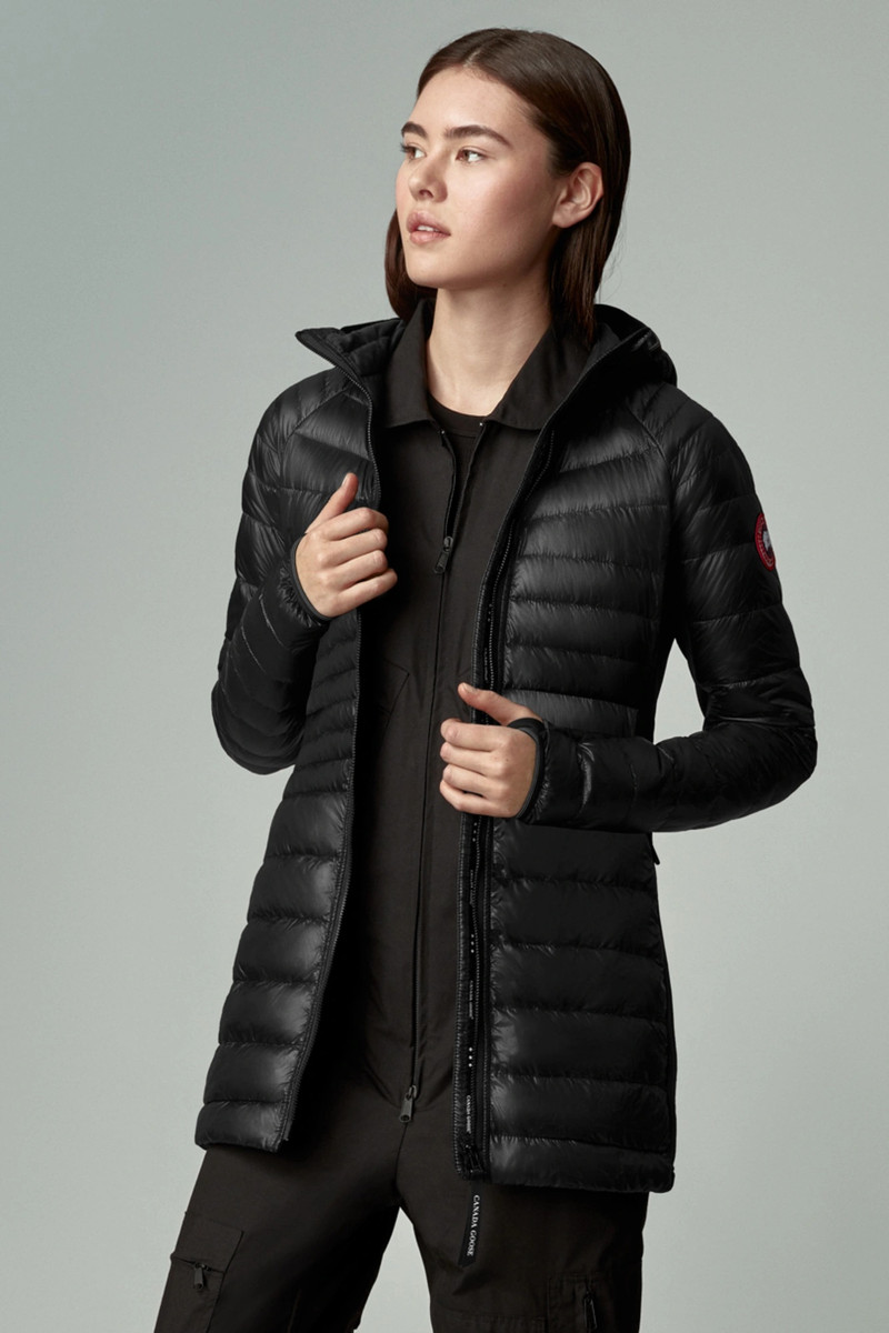 WOMEN’S HYBRIDGE LITE TECH HOODED DOWN COAT 3