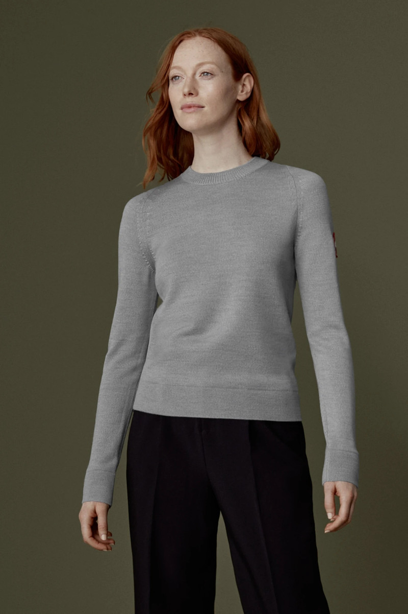 Canada Goose SATURNA CREWNECK outlook
