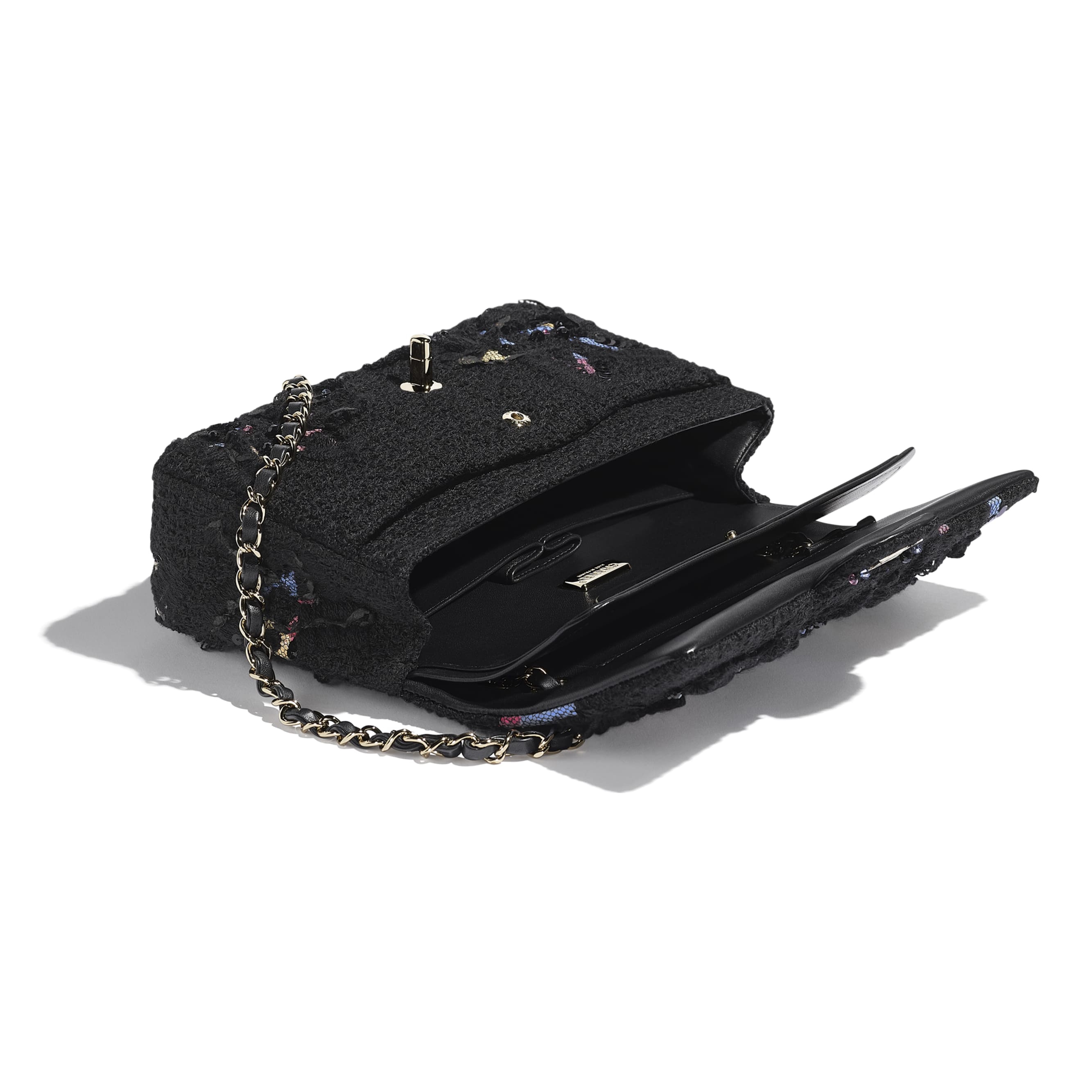 Classic Handbag - 3