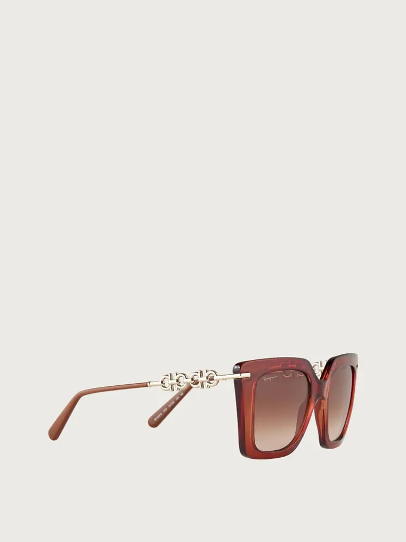 FERRAGAMO SUNGLASSES outlook
