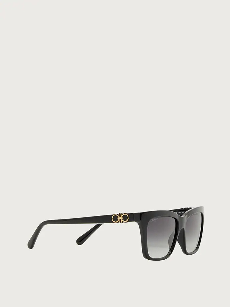 FERRAGAMO SUNGLASSES outlook