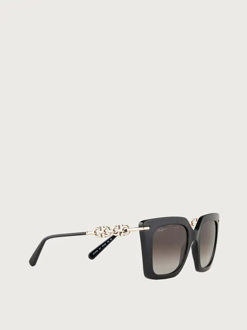 FERRAGAMO SUNGLASSES outlook