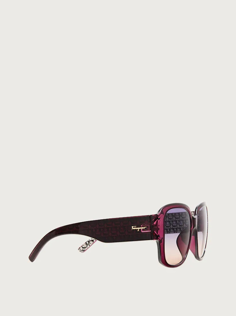 FERRAGAMO SUNGLASSES outlook