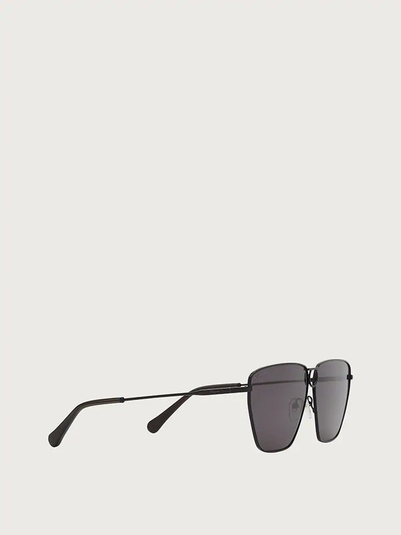 FERRAGAMO SUNGLASSES outlook