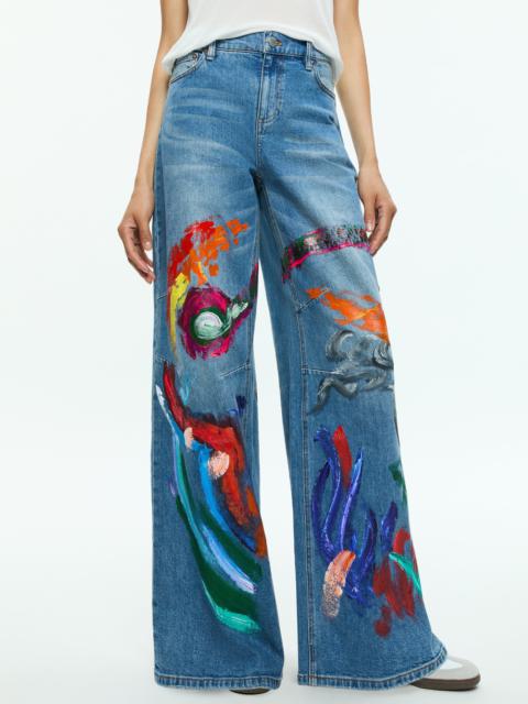 Alice + Olivia TUCKER PAINTED BAGGY JEAN WITH DARTED KNEE