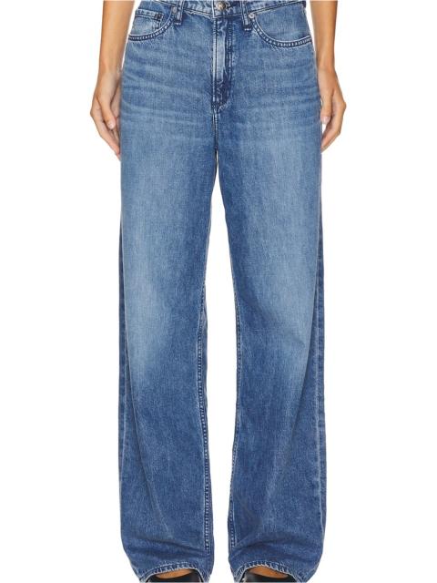 Featherweight Logan Jeans