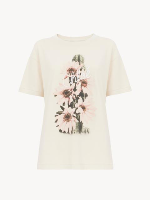 Chloé GENEROUS LOGO T-SHIRT IN COTTON JERSEY