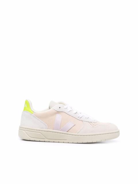 V-10 colour-block sneakers