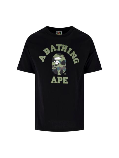 A BATHING APE® T-SHIRT "1ST CAMO COLLEGE"
