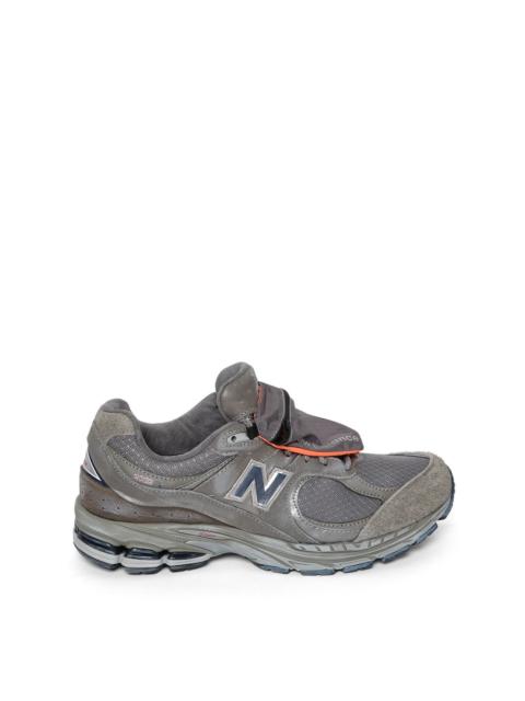 New Balance 2002r Sneaker Grey With Pouch