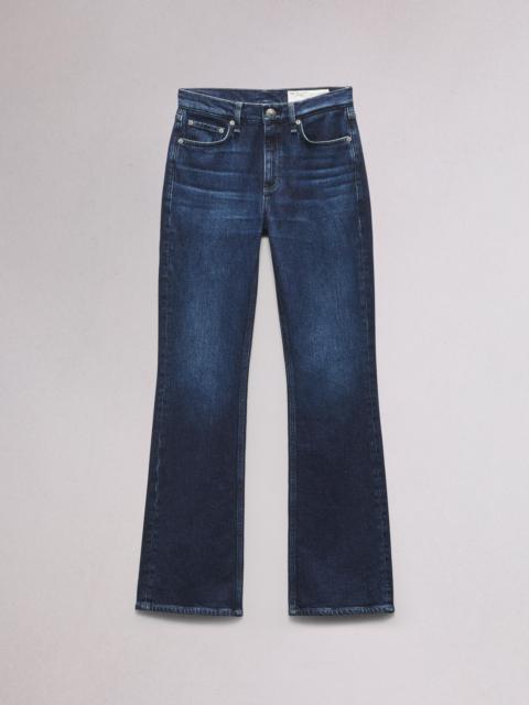 Peyton Bootcut Jean
Vintage Stretch Denim