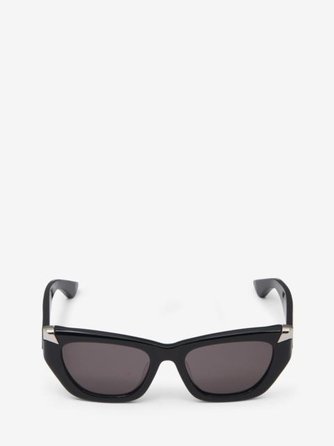 Alexander McQueen Women's Punk Rivet Geometric Sunglasses in Black/smoke