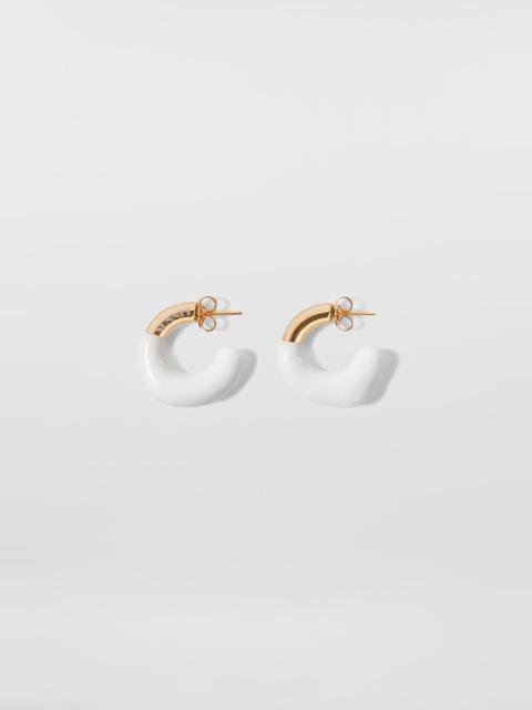 SUNNEI MINI RUBBERIZED EARRINGS GOLD / white