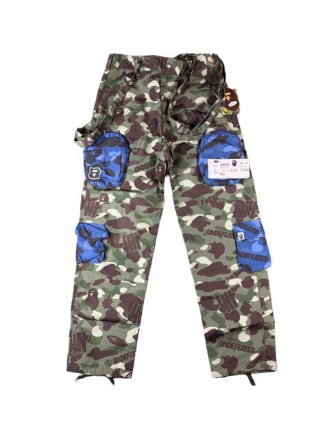 A BATHING APE® Bape X Undefeated Multi-Pouch Camo Cargo Pants "Multicolor" BAPE073