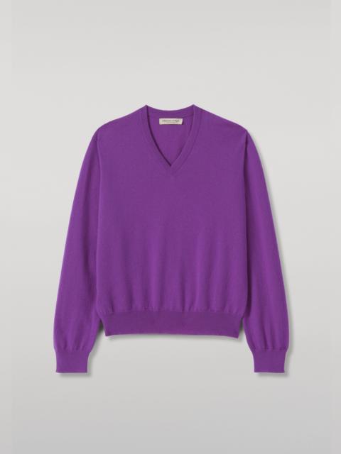 Johnstons of Elgin Lunan Classic Purple Cashmere V Neck Jumper