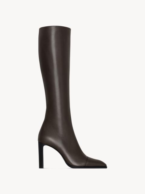 SAINT LAURENT VENETIA BOOTS IN SMOOTH LEATHER
