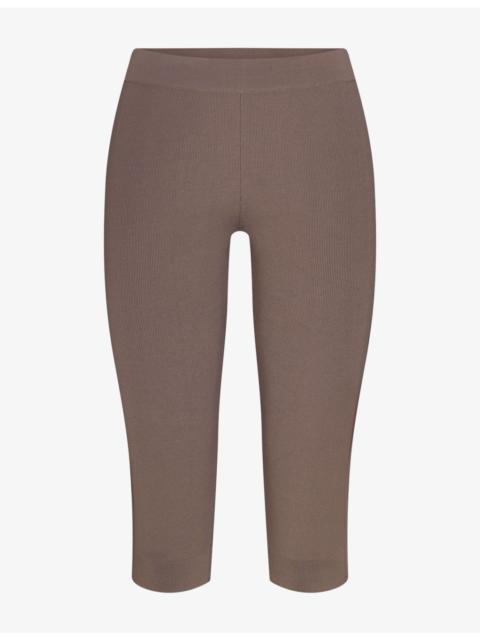 SKIMS Refined Knit High-Waist Capri Leggings