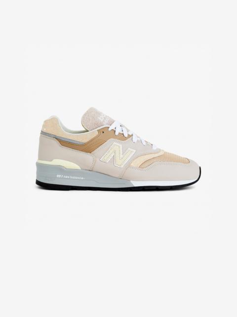 New Balance 997