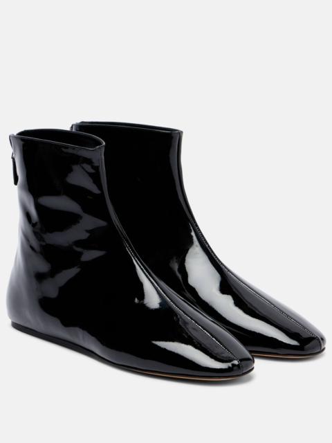 LE MONDE BÉRYL Patent leather ankle boots